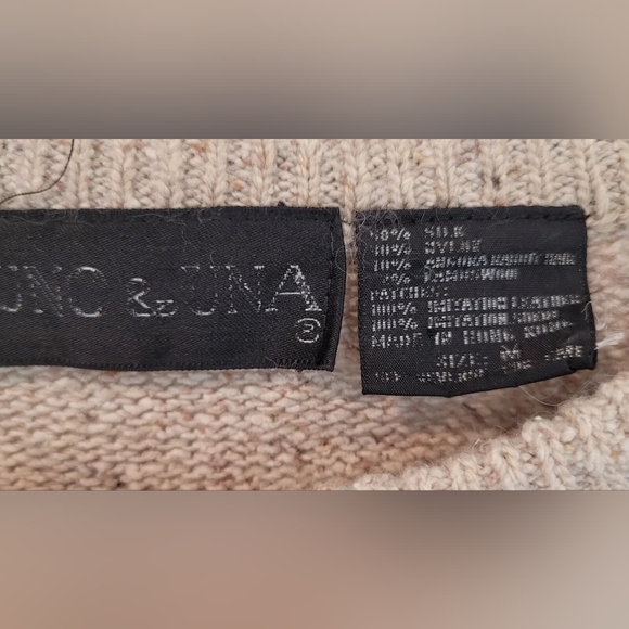 UNO & UNA Vintage Sweater Tan Silk Angora Wool Leather & Pearl Detail Si… - Picture 3 of 4